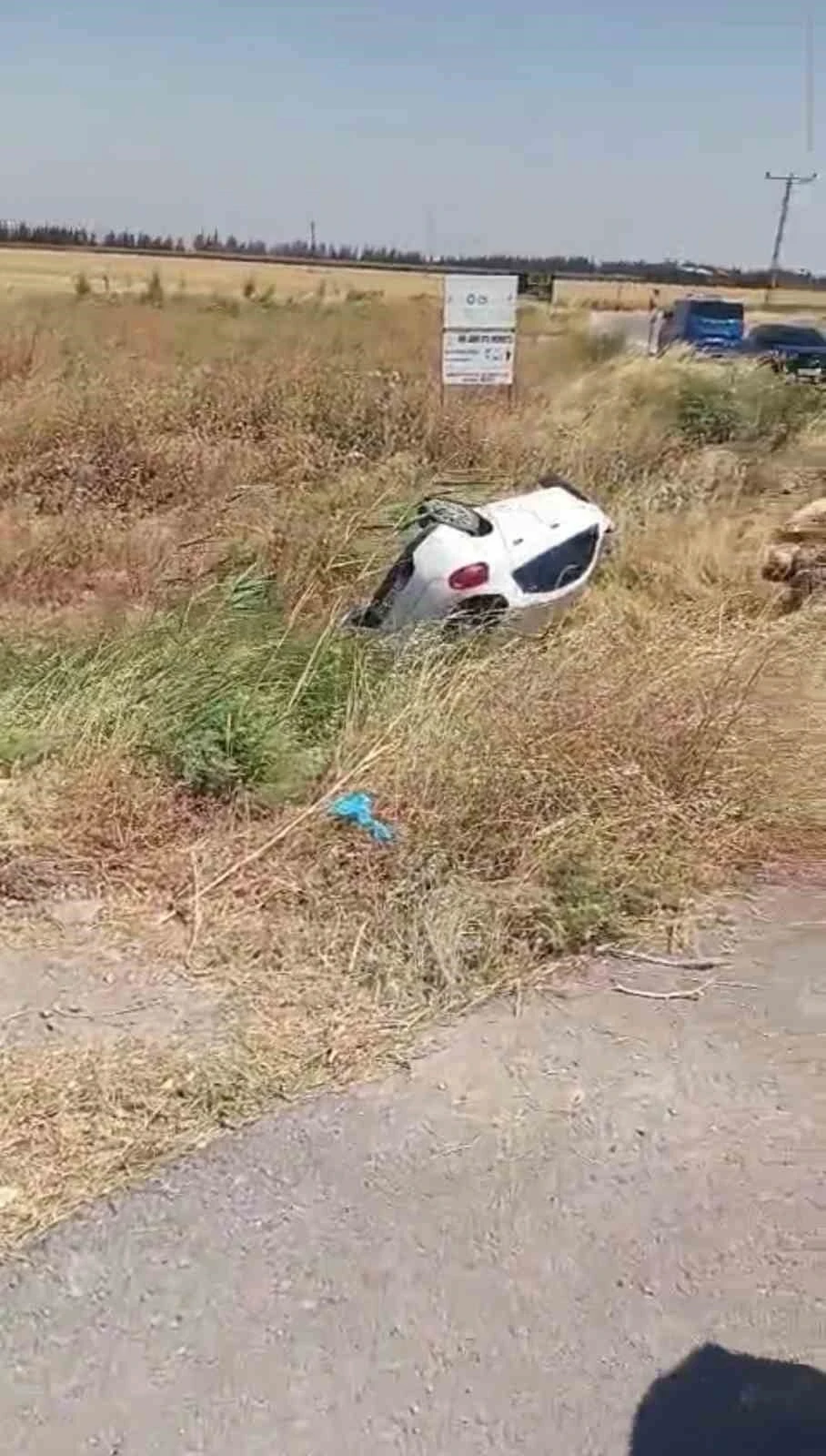 Hatay&rsquo;da iki otomobil &ccedil;arpıştı: 6 yaralı
