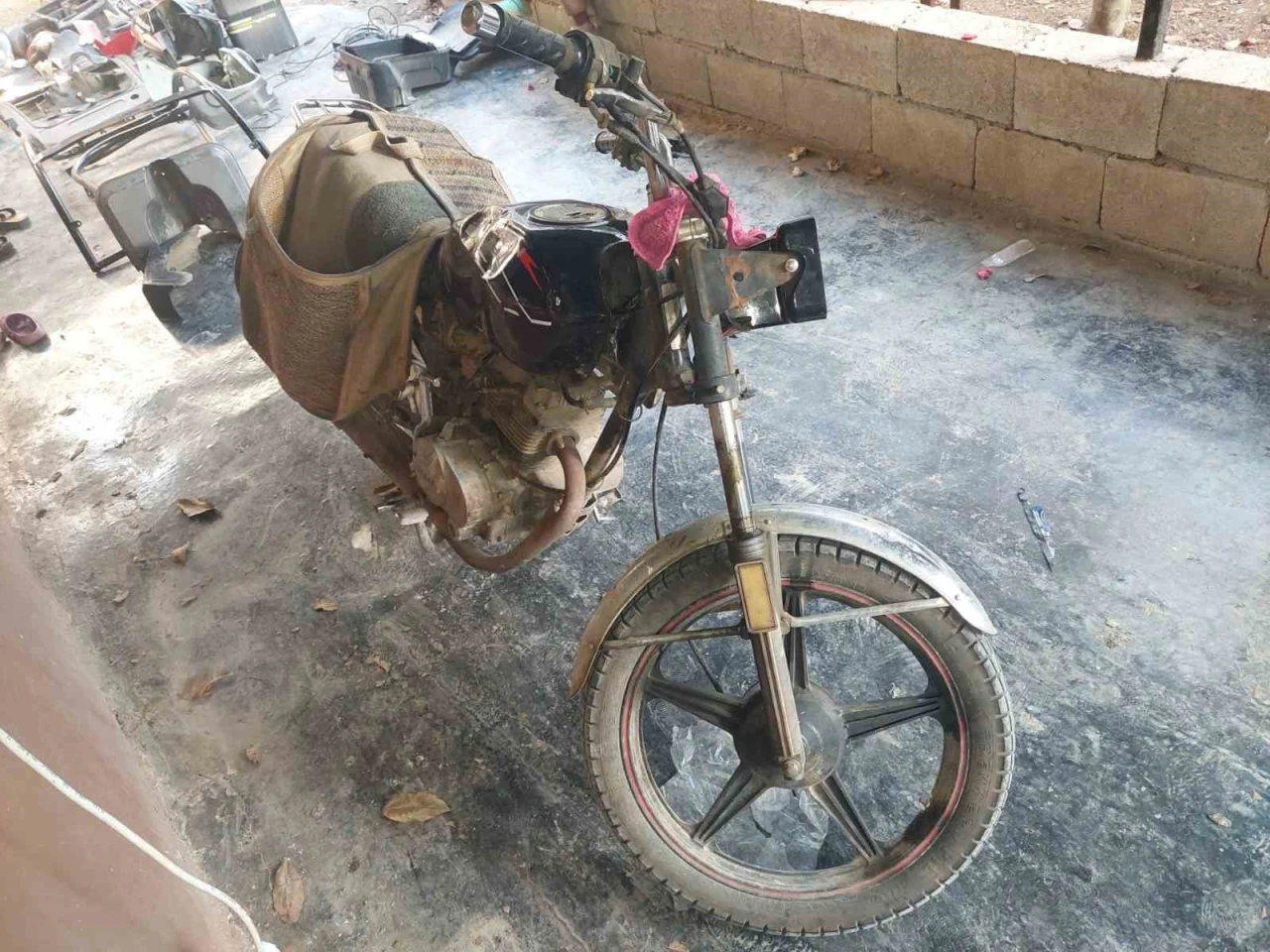 Hatay’da motosiklet hırsızlığı çetesi tutuklandı
