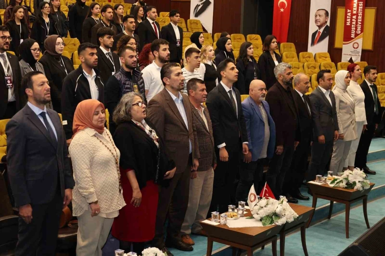 Hatay&rsquo;da &uuml;niversiteler arası bilgi yarışmasının a&ccedil;ılışı yapıldı
