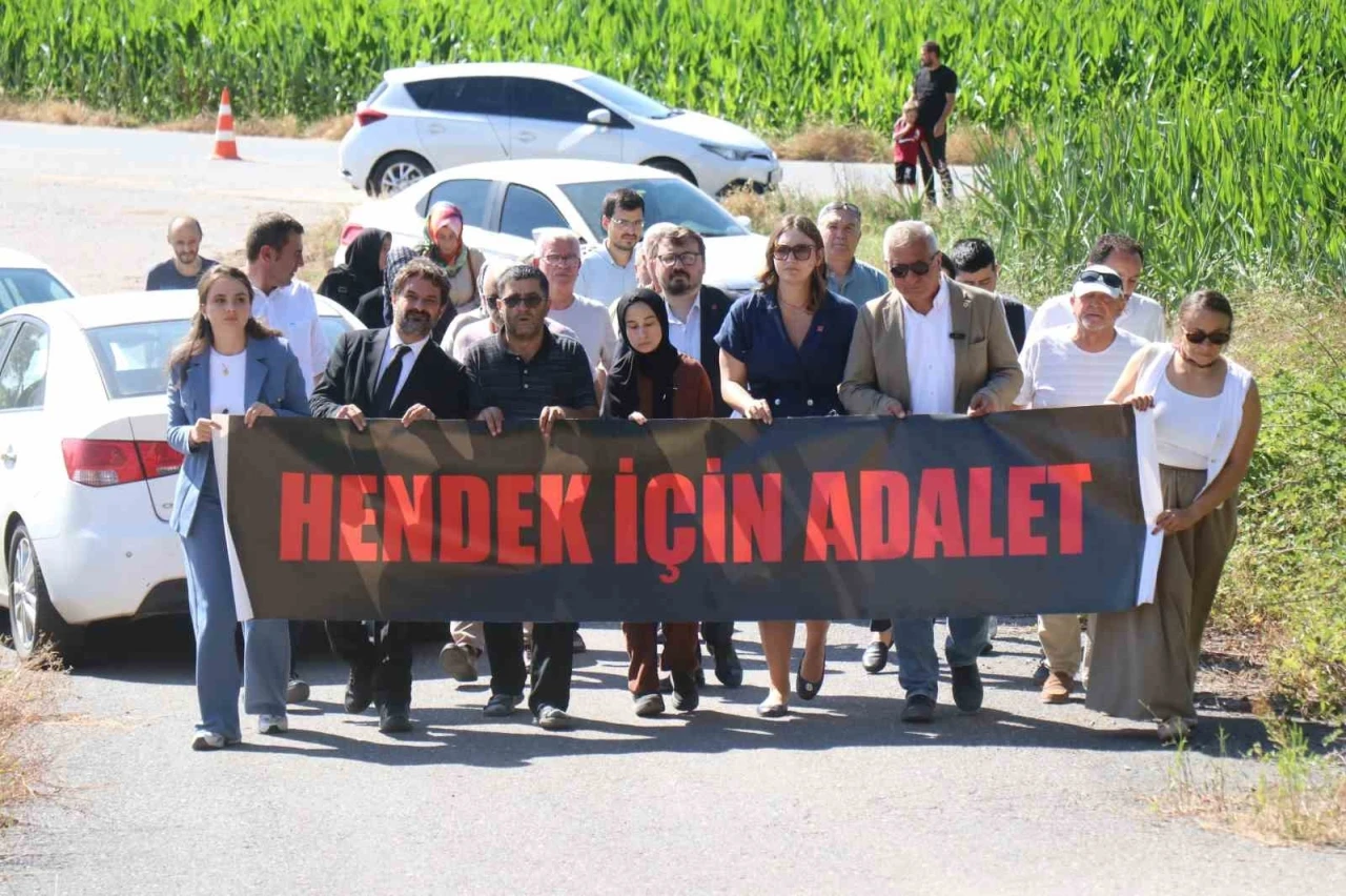 Havai fişek fabrikasındaki patlamada hayatını kaybedenler anıldı
