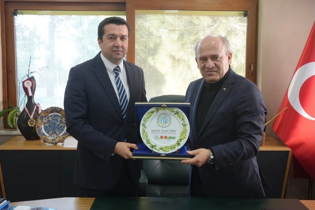 Havran Kaymakamı Evlice, Edremit Ticaret Odası&rsquo;nı ziyaret etti
