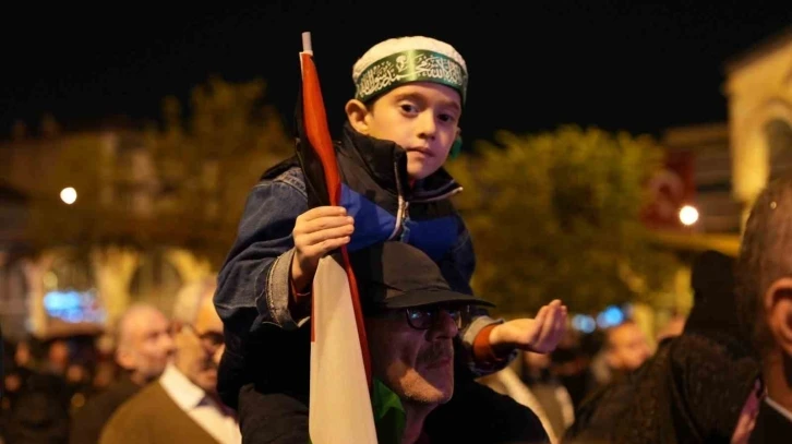 Hayatını kaybedenler i&ccedil;in Kur&rsquo;an-ı kerim okundu
