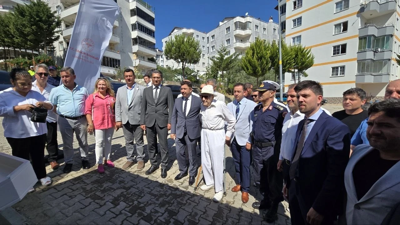 Hayırsever Demiröz’ün yaptığı Acil Sağlık Hizmetleri İstasyonu hizmete girdi
