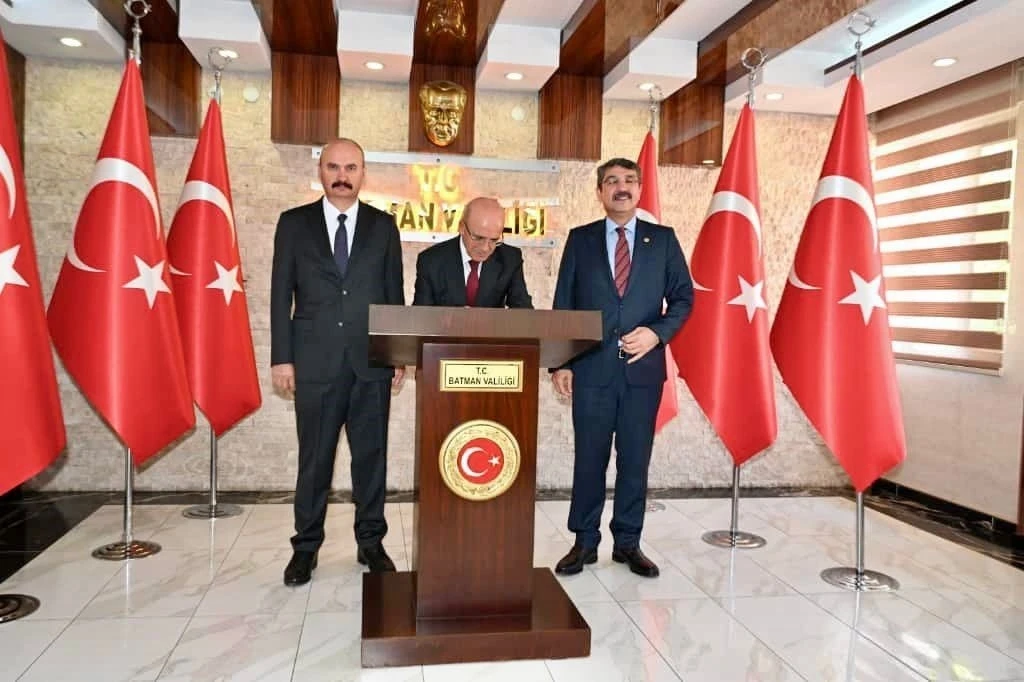 Hazine ve Maliye Bakanı Şimşek Batman’da
