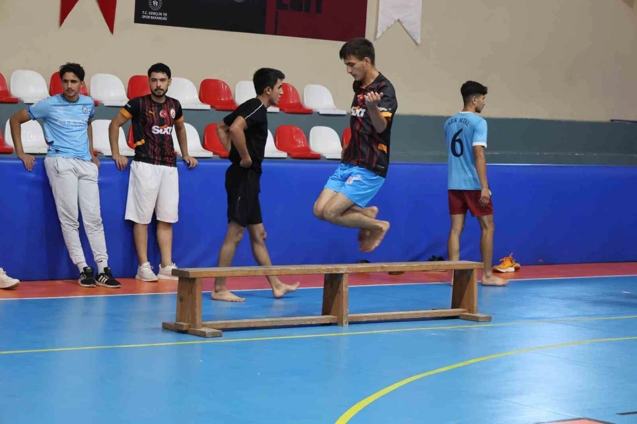 HBB&rsquo;nin spor kurslarıyla 80 gen&ccedil; hayaline kavuştu

