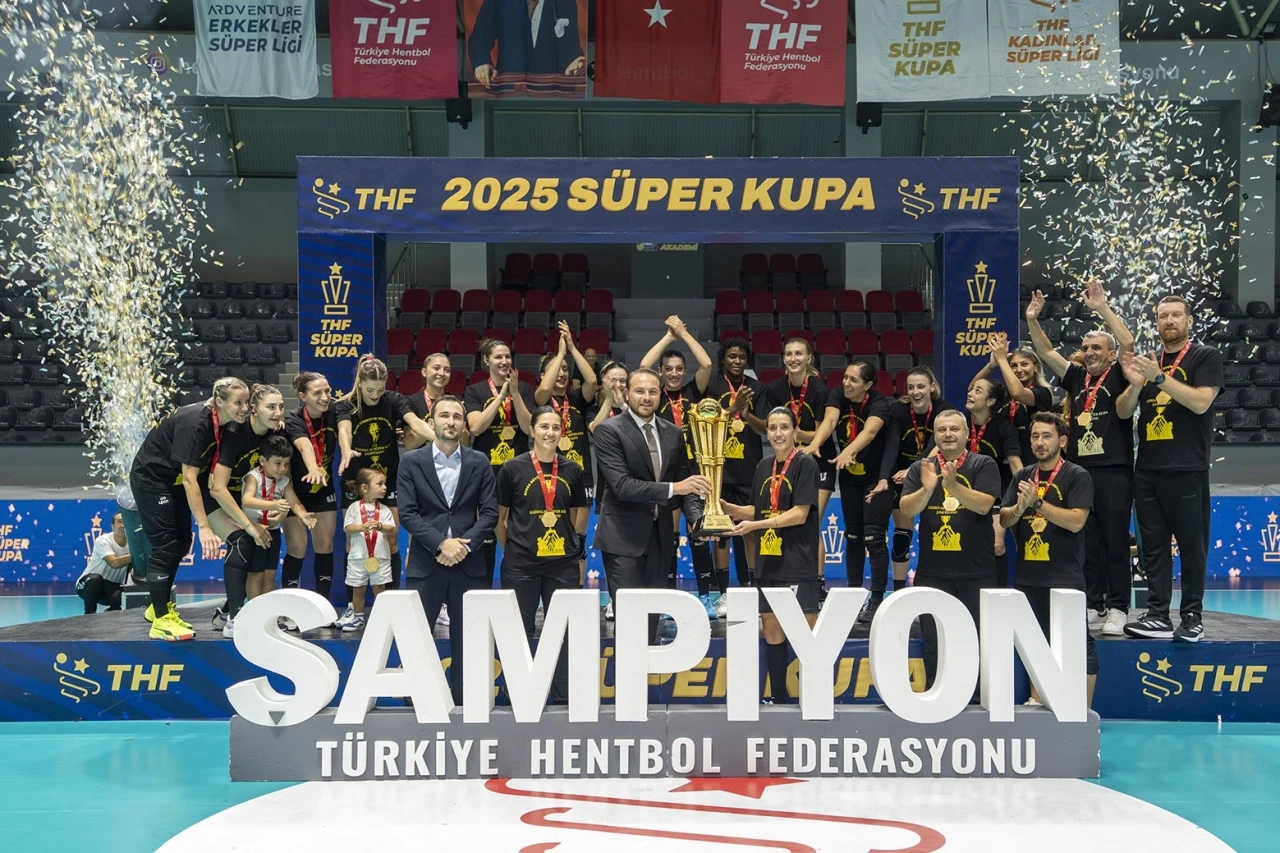 Hentbol Kadınlar Süper Kupa, Bursa Büyükşehir Belediyesi Spor Kulübü’nün
