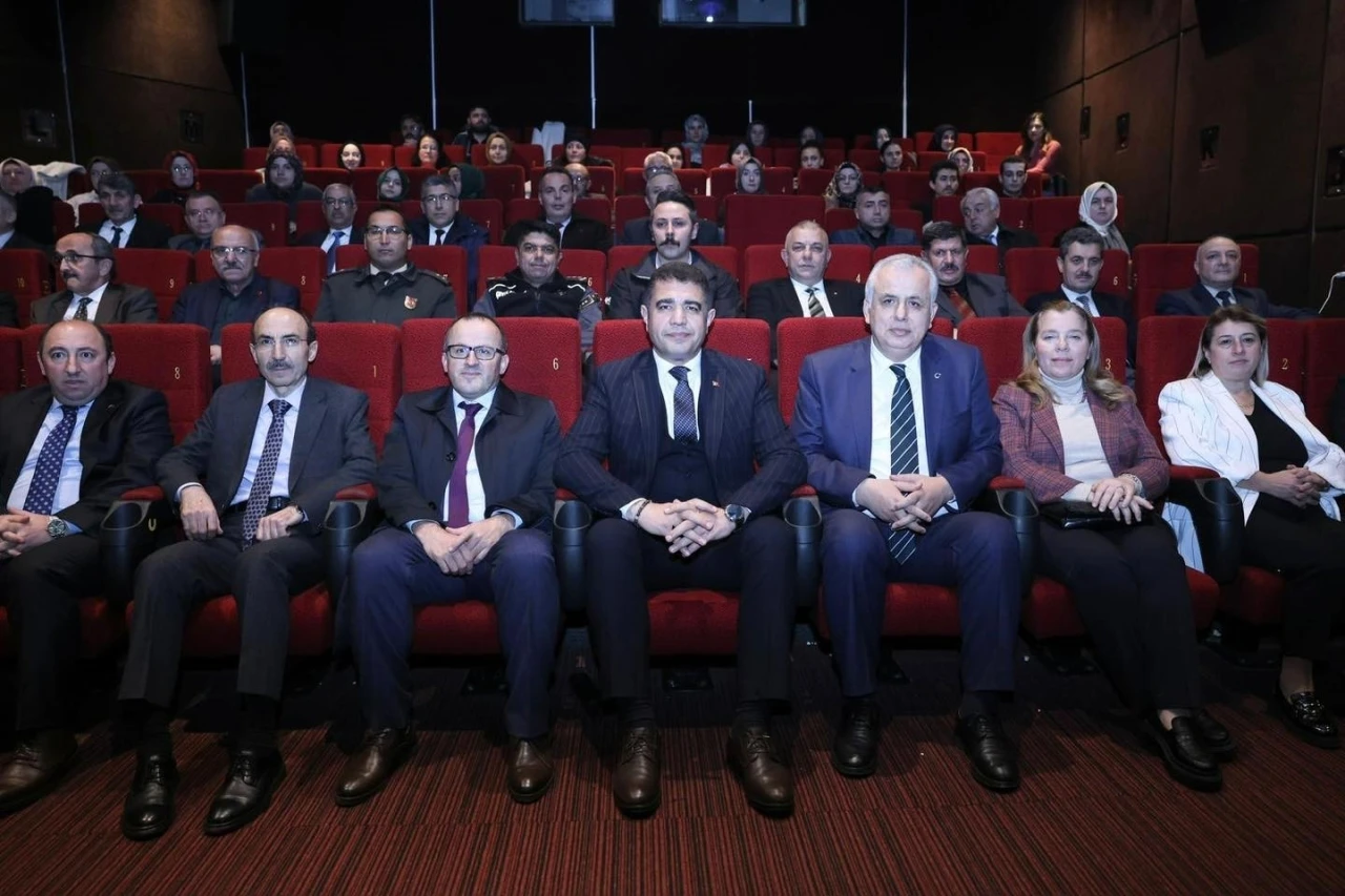 Hind Rajab&rsquo;ın Sesi D&uuml;zce&rsquo;de &ouml;zel g&ouml;sterimle izleyiciyle buluştu
