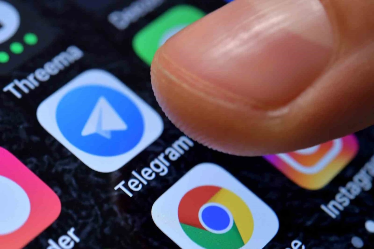 Hindistan&rsquo;dan tıp fak&uuml;ltesi sınavında kopya &ccedil;ekilmesini engellemek i&ccedil;in Telegram&rsquo;a erişim engeli
