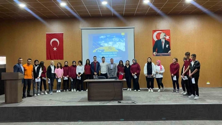 Hisarcık Anadolu Lisesinde başarılı öğrencilere teşvik ödülü
