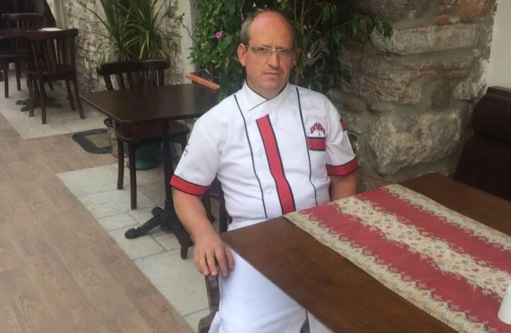 Hisarcık&rsquo;ta devrilen trakt&ouml;r&uuml;n altında kalan s&uuml;r&uuml;c&uuml; hayatını kaybetti
