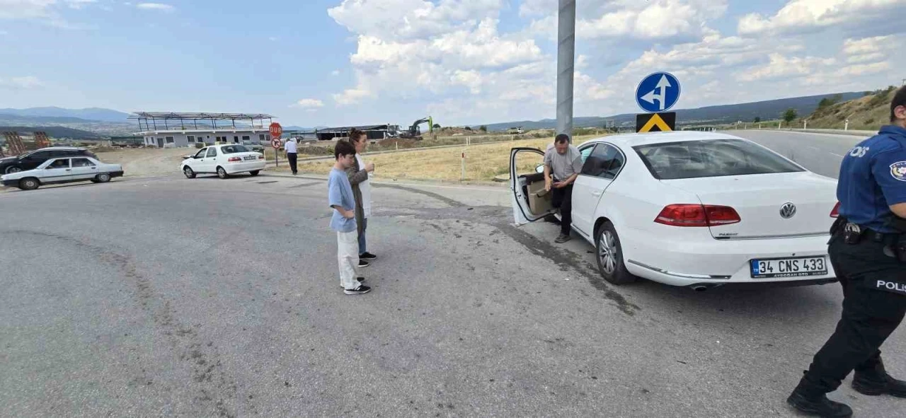 Hisarcık’ta trafik kazası: 4 yaralı
