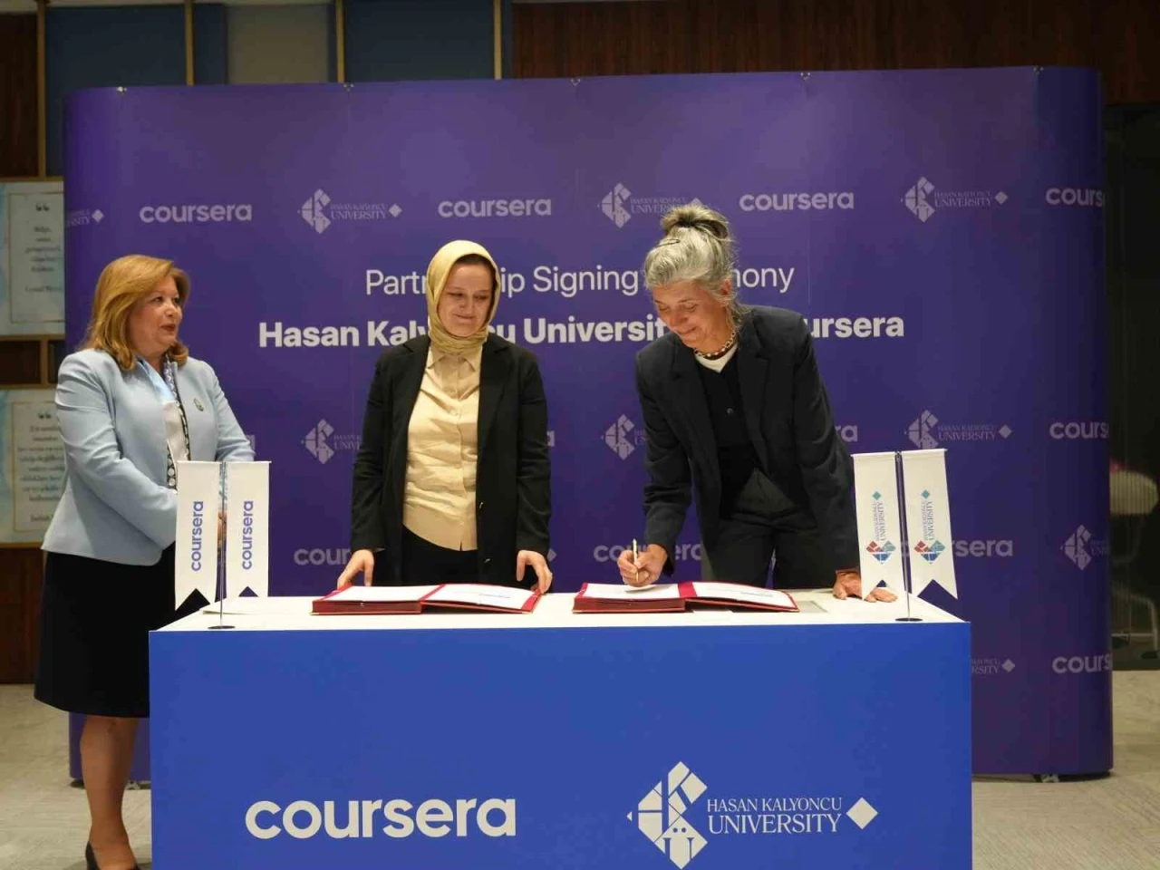 HK&Uuml;&rsquo;den uluslararasılaşma yolunda b&uuml;y&uuml;k bir atılım daha
