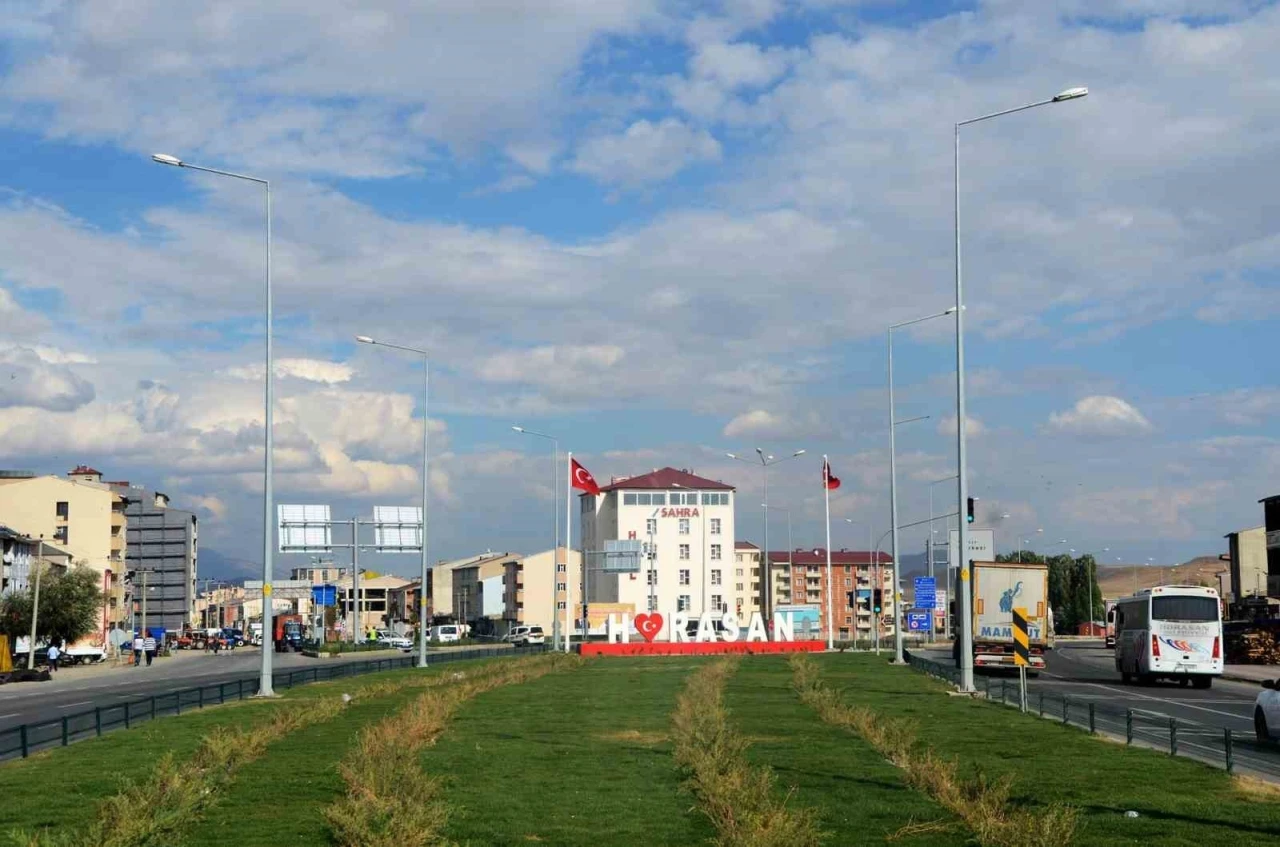 Horasan’da  3.2  büyüklüğünde deprem
