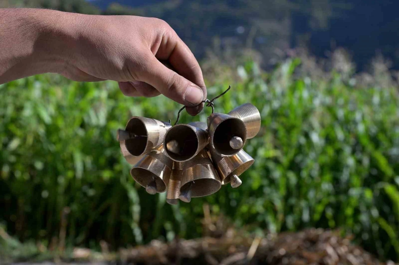 Hurda metalden sanata d&ouml;n&uuml;şen &lsquo;K&uuml;rt&uuml;n zili&rsquo; i&ccedil;in coğrafi işaret hamlesi
