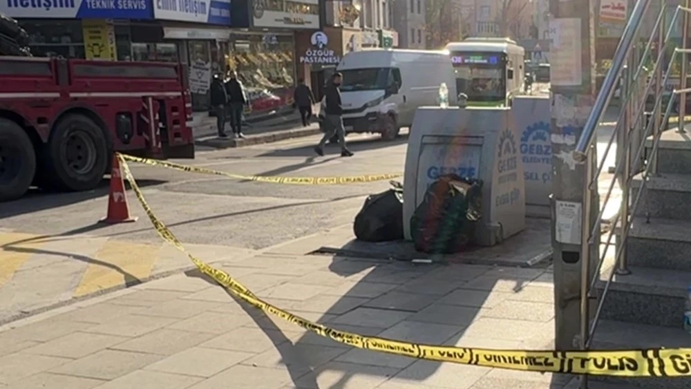 Husumetlisine ateş a&ccedil;arken duraktaki kadını da yaralayan zanlı tutuklandı
