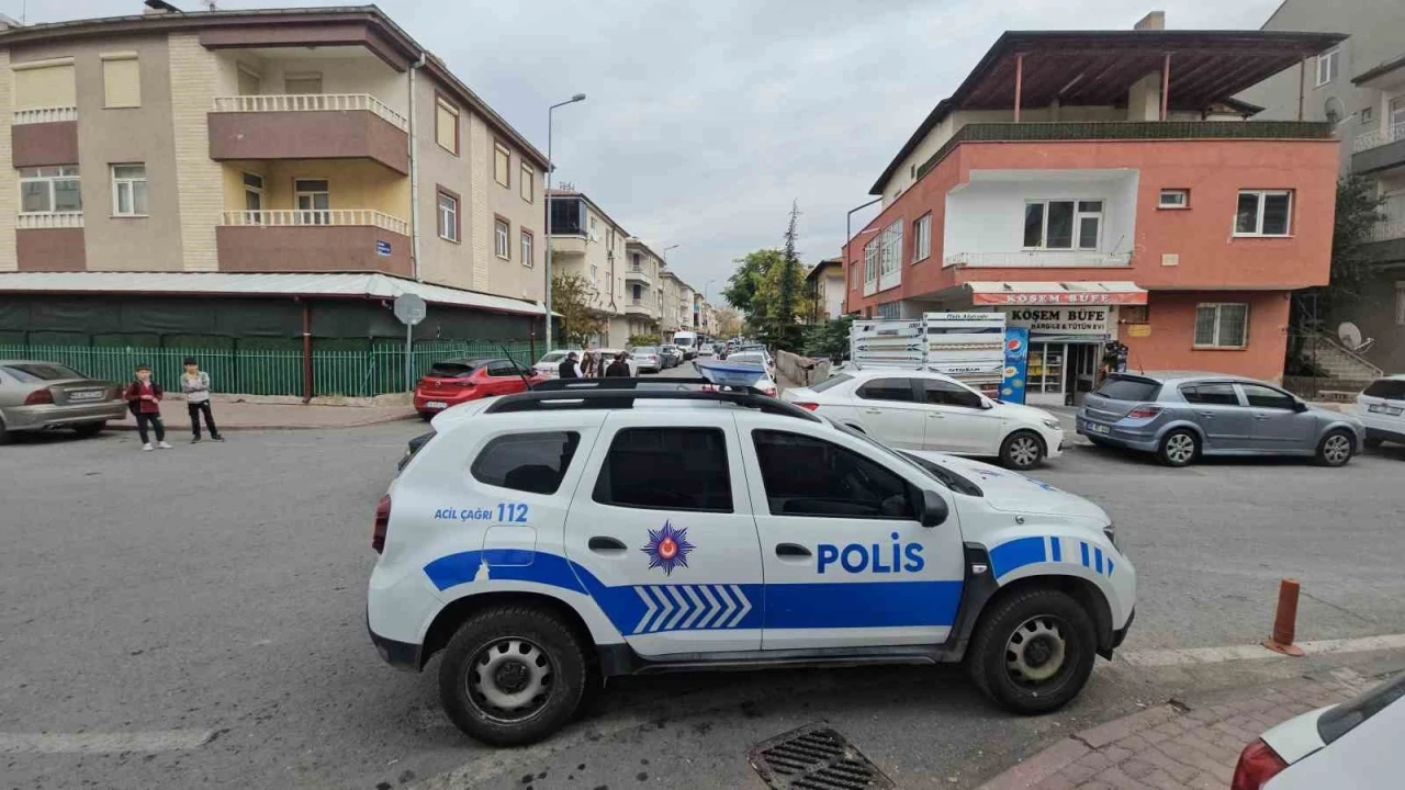 Husumetlisine pusu kurdu, başka birini yaraladı
