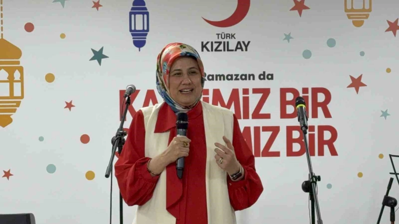 Huzurevi sakinleri iftarda buluştu