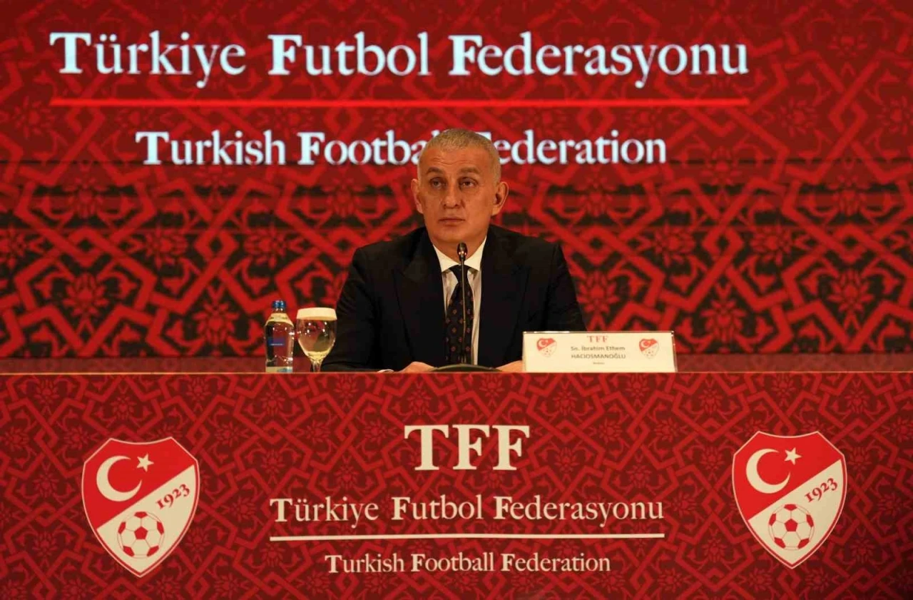 İbrahim Hacıosmanoğlu: &quot;Yıllardır Türk futbolunun sorunları kapının arkasına süpürülüp atıldı&quot;
