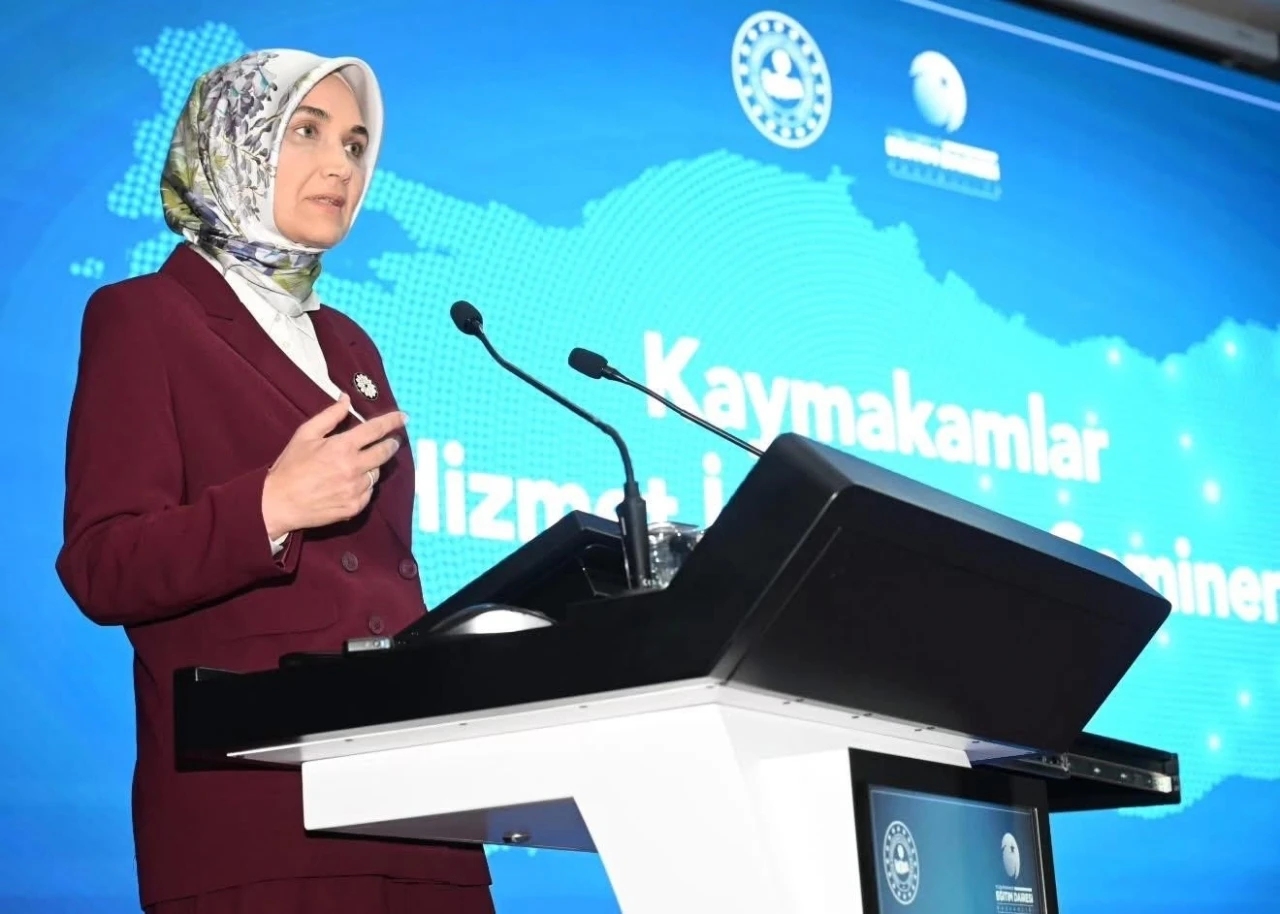 İ&ccedil;işleri Bakan Yardımcısı K&uuml;bra G&uuml;ran Yiğitbaşı, kaymakamlarla buluştu
