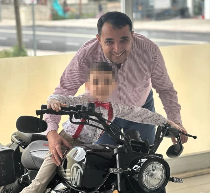 İcrayla g&ouml;r&uuml;şme talebi işleme alınmayan baba oğluna kavuşamadı
