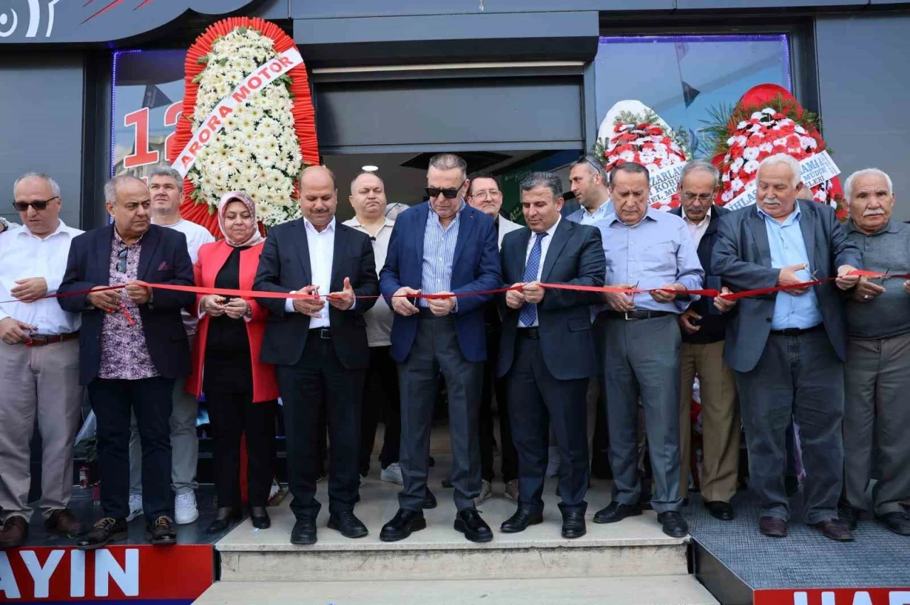 İhlas Mağazaları’nda artık ’Arora motosiklet’ satılacak
