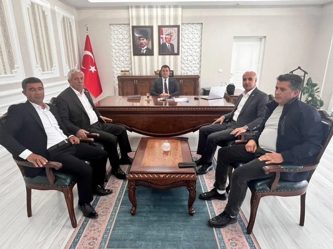 İl Meclis Üyelerinden Kaymakam Dertlioğlu’na ziyaret