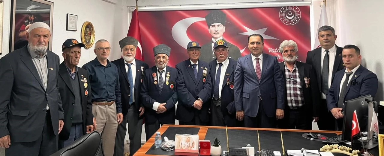İl Müdürü Türkoğlu, şehit ve gazi yakınlarıyla bir araya geldi
