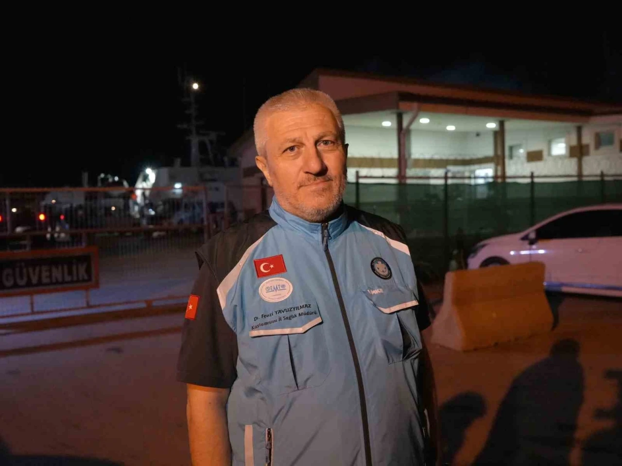 İl Sağlık M&uuml;d&uuml;r&uuml; Yavuzyılmaz: "Bir yaralımıza gemide operasyonla g&ouml;ğ&uuml;s t&uuml;p&uuml; takıldı"
