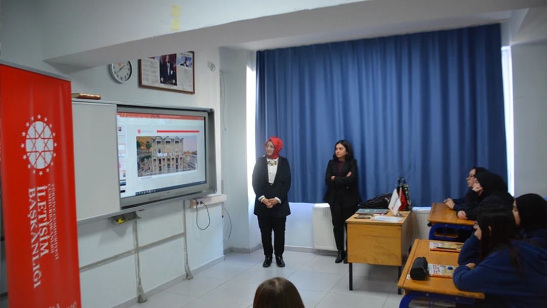 İletişim Başkanlığı&rsquo;ndan Lise &Ouml;ğrencilerine CİMER Semineri