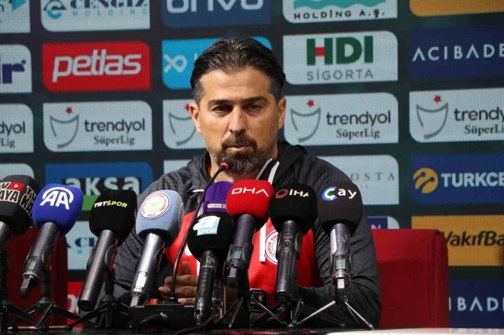 İlhan Palut: &ldquo;Ma&ccedil;ı tutabildik ve &ccedil;ok g&uuml;zel bir dakikada gol attık&rdquo;
