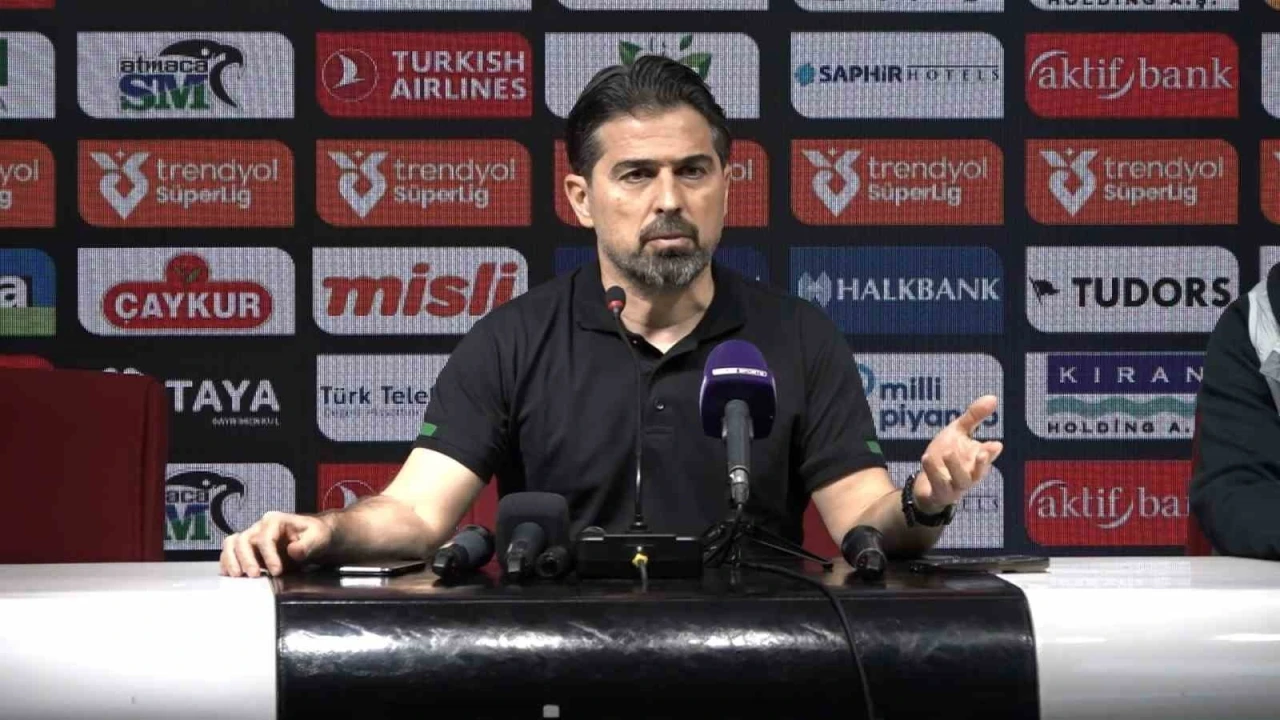 İlhan Palut: &quot;En iyisinin olması için ne yapılması gerekiyorsa, İlhan Palut olarak yapacağım&quot;
