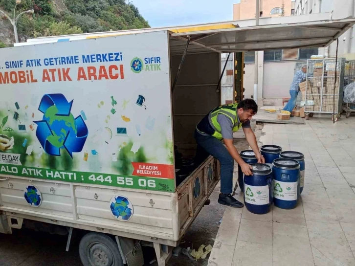 İlkadım Belediyesi 2023&rsquo;te 965 kilo atık pil topladı
