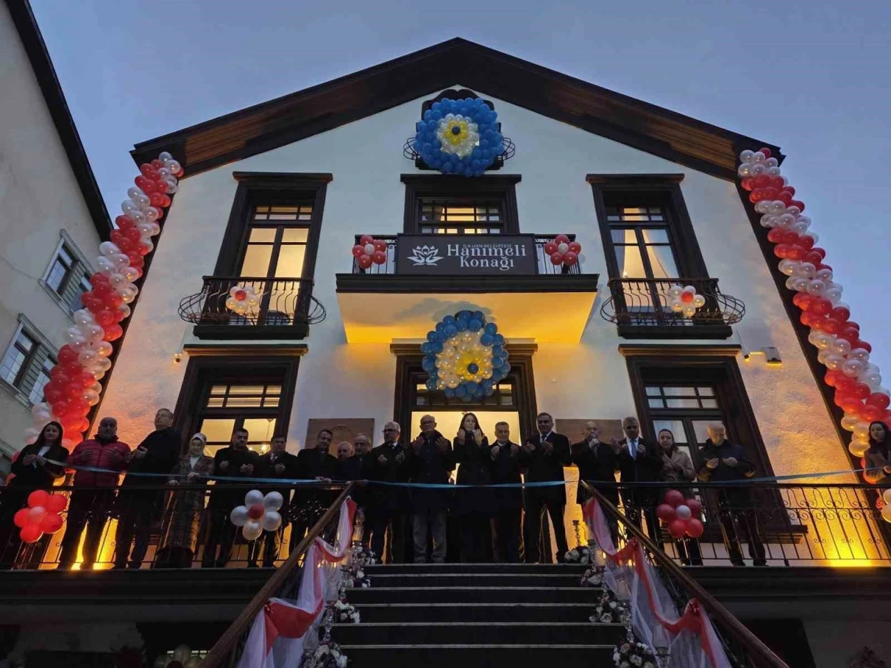 İlkadım Hanımeli Konağı hizmete a&ccedil;ıldı
