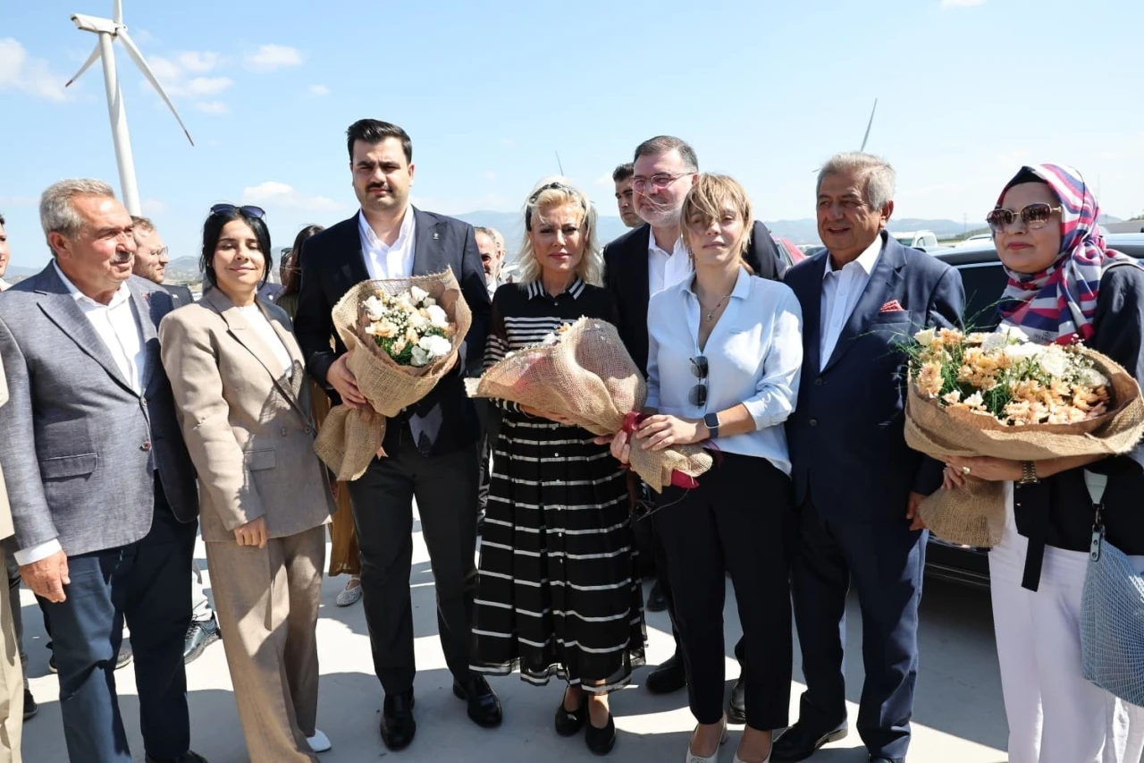 İnan: "Bergama, yatırımlardan ekonomik ve sosyal katkı almalı"
