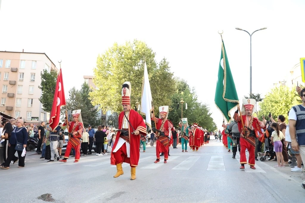 İneg&ouml;l Belediyesi k&uuml;lt&uuml;r sanat festivali bug&uuml;n başlıyor
