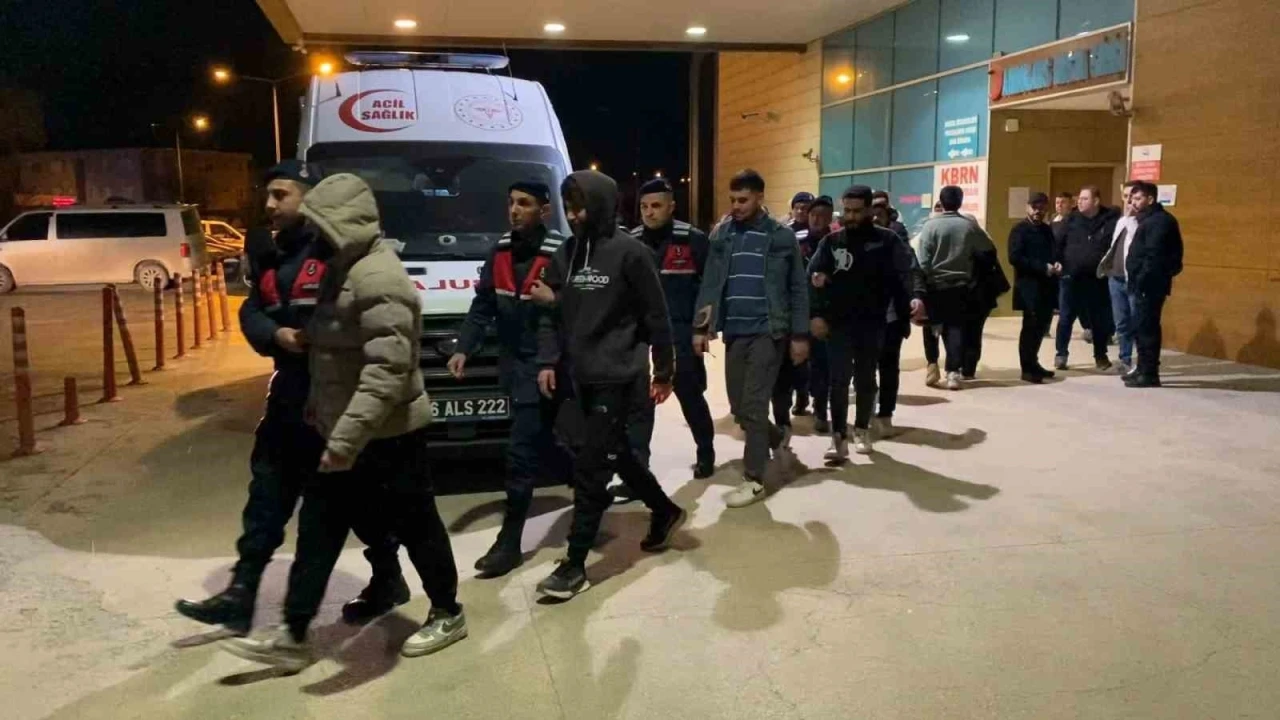 İneg&ouml;l&rsquo;de ka&ccedil;ak g&ouml;&ccedil;menler yakalandı
