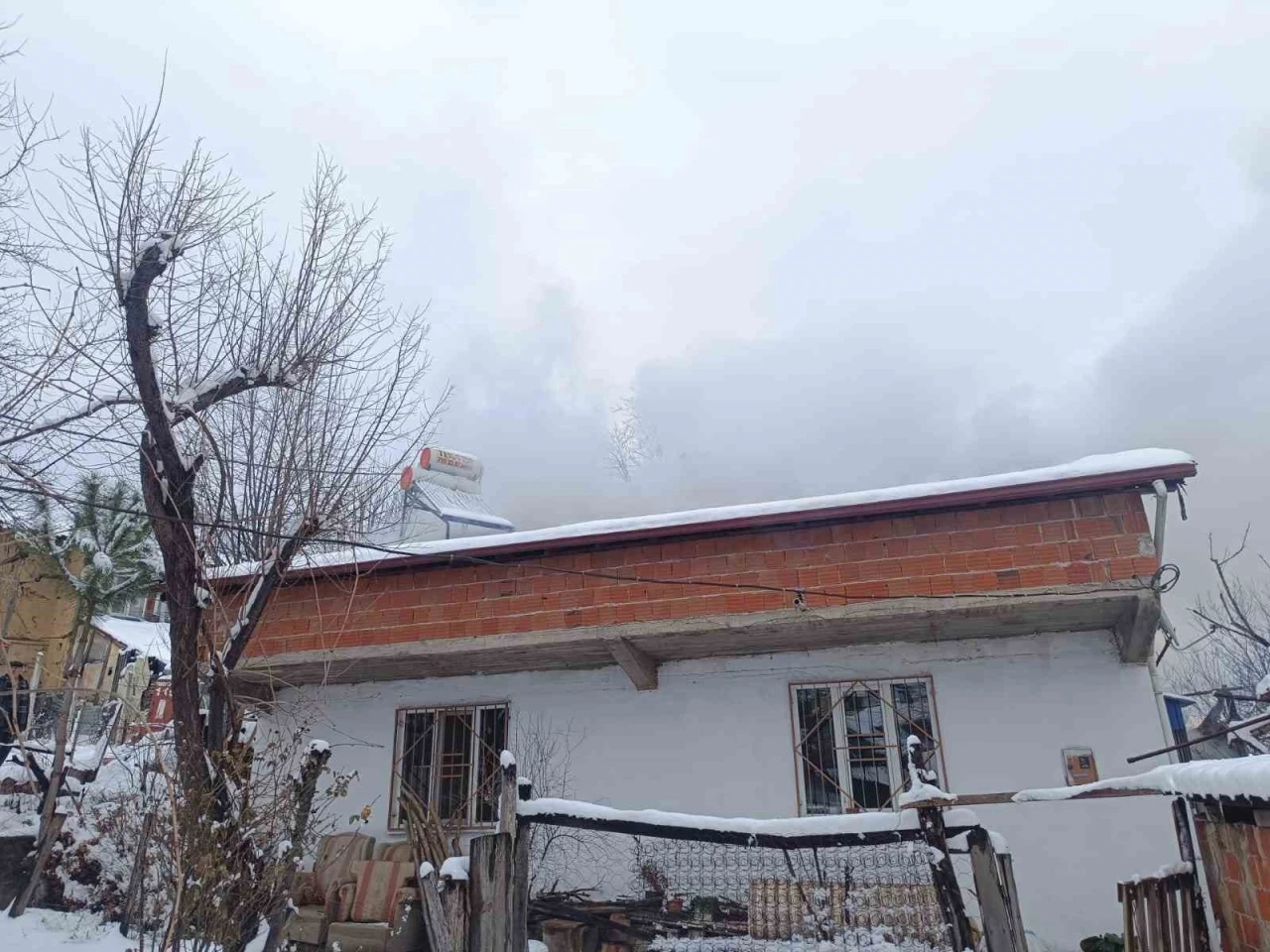 İneg&ouml;l&rsquo;de yangın: 1 yaralı
