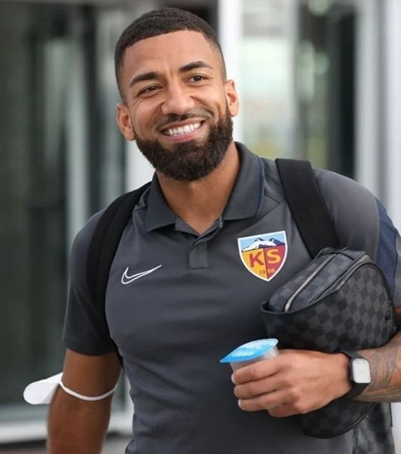 İngiliz futbolcu Aaron Lennon Kayseri günlerini anlattı
