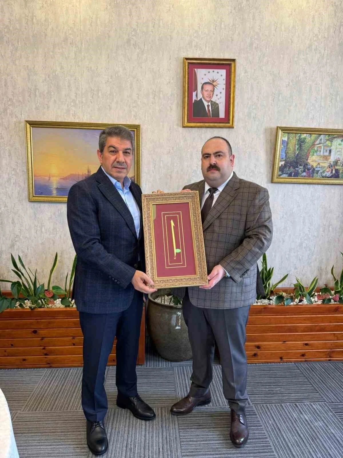 İn&ouml;n&uuml; Belediyesi ve Esenler Belediyesi arasında kardeş belediye protokol&uuml;
