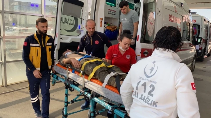 İnşaat alanındaki &ccedil;ukura d&uuml;şen iş&ccedil;i yaralandı
