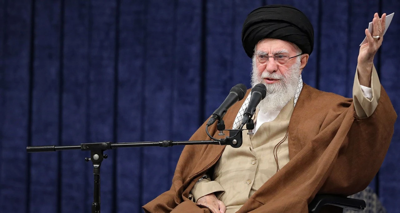 İran Dini Lideri Hamaney'den ABD'ye Sert Uyarı