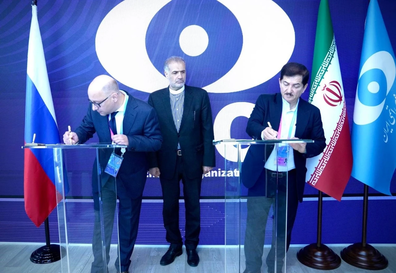 İran ve Rusya’dan 25 milyar dolarlık nükleer santral anlaşması
