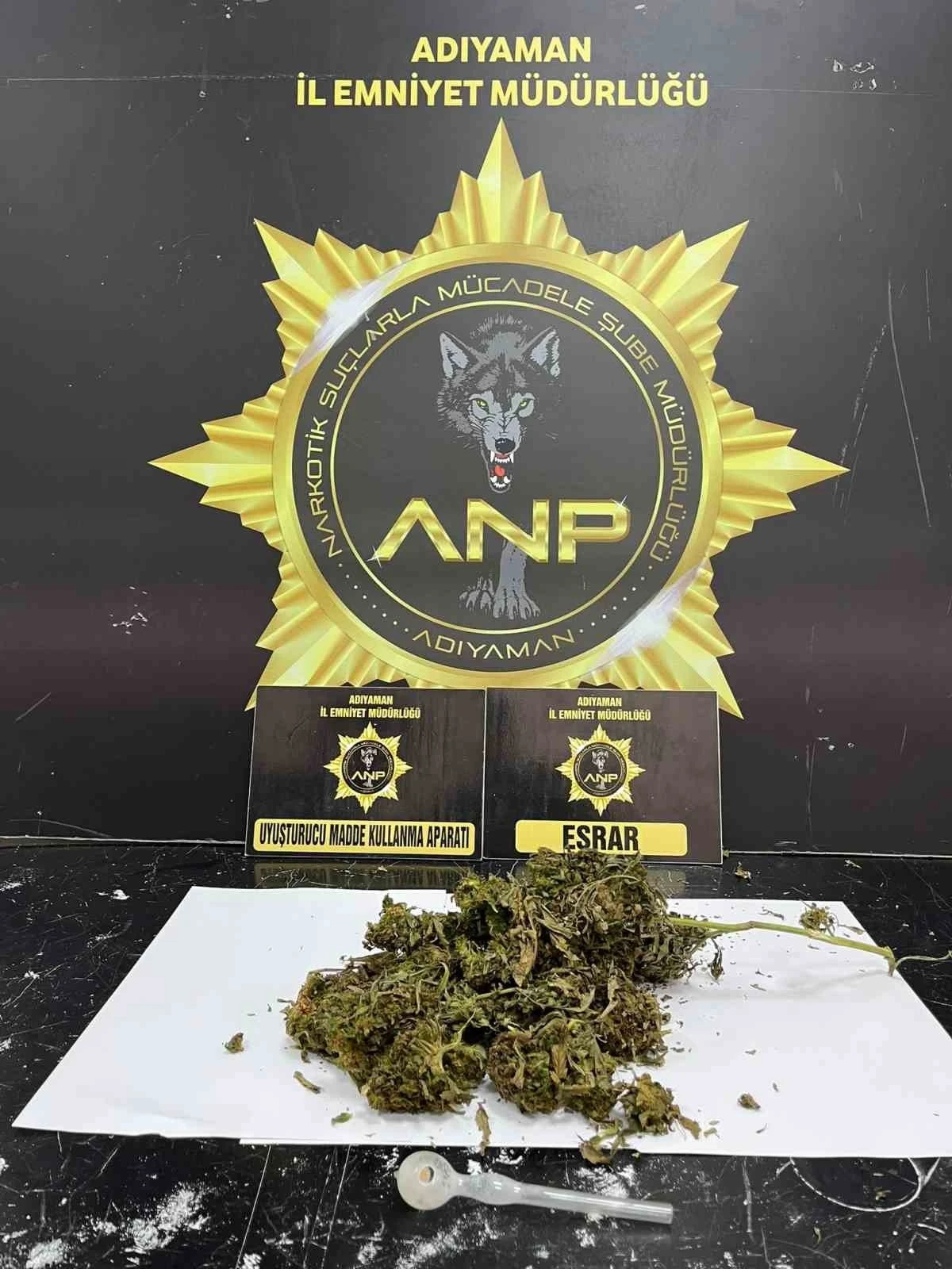 İş yerindeki klimadan uyuşturucu çıktı
