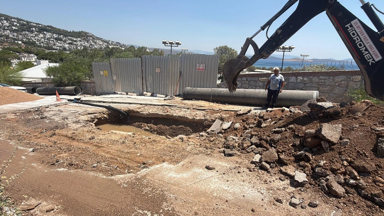 BODRUM'DA İSALE HATTI PATLADI 