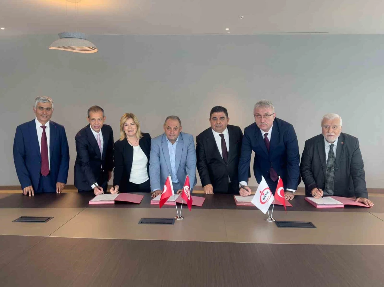 İsdemir’de 29. Dönem Toplu İş Sözleşmesi’nde anlaşma sağlandı
