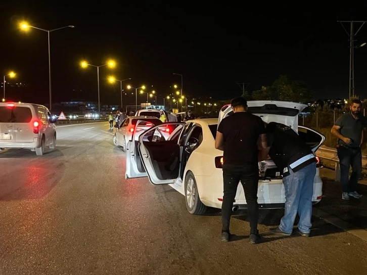 İskenderun&rsquo;da 28 ayrı b&ouml;lgede asayiş uygulamaları yapıldı
