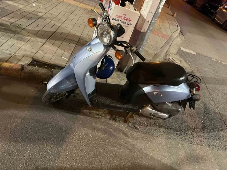 İskenderun&rsquo;da hırsızlık ve zorla alıkoyma su&ccedil;larından aranan 6 kişi polisin d&uuml;zenlediği operasyonla yakalandı
