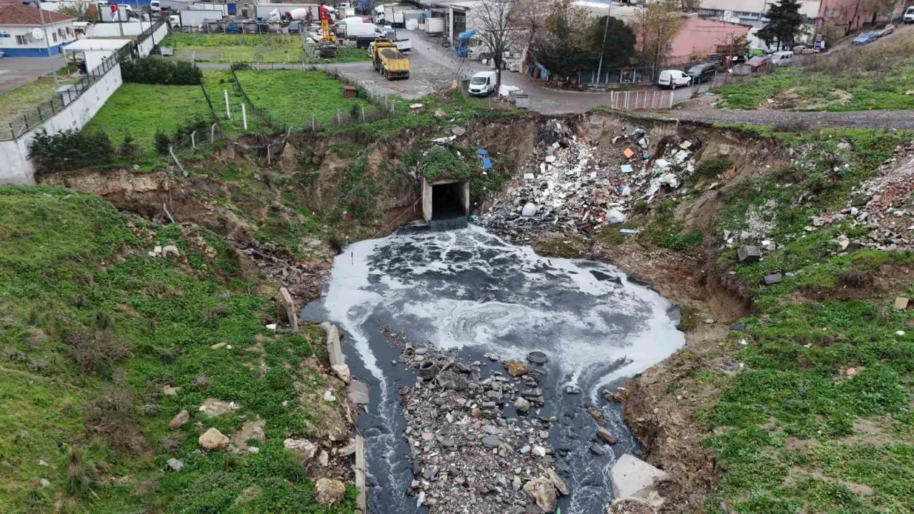 İSKİ’ye 3 milyon lira ceza kesilmişti, Marmara Denizi’ne lağım akıtmaya devam ediyor
