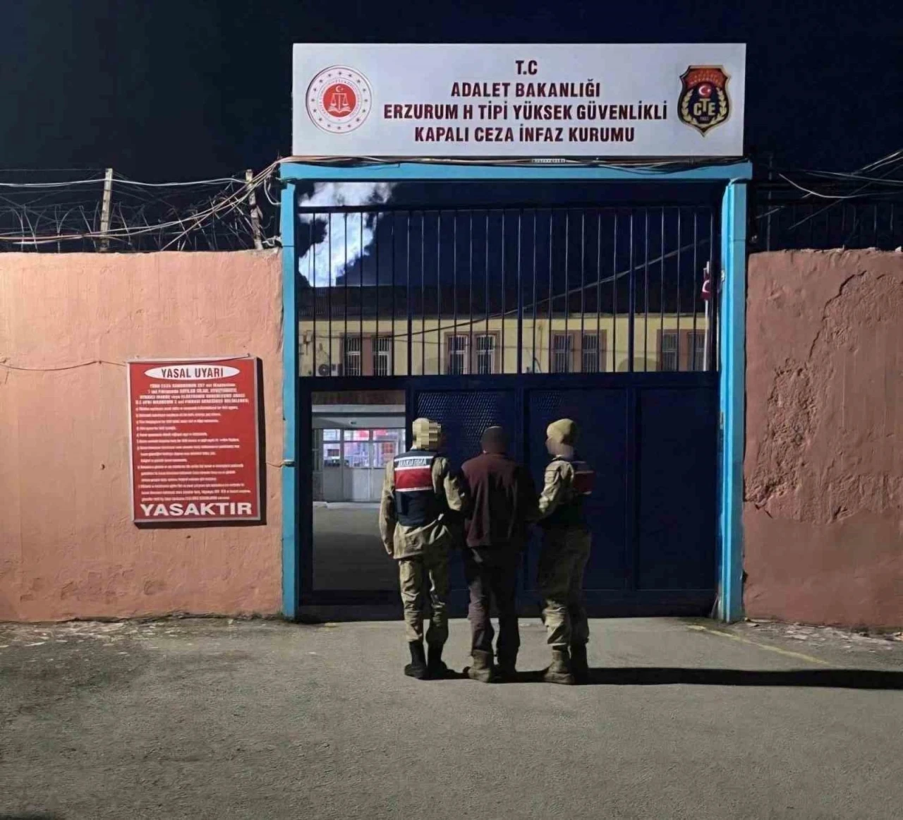 İspir&rsquo;de firari FET&Ouml; &uuml;yesi yakalandı
