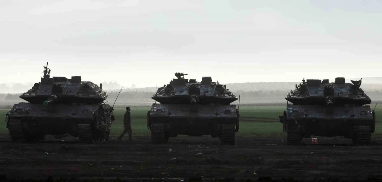 İsrail, Gazze’deki kara operasyonunu genişletiyor